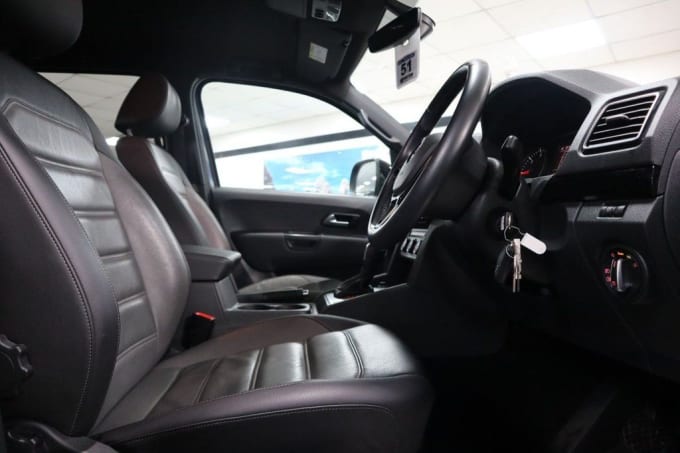 2025 Volkswagen Amarok