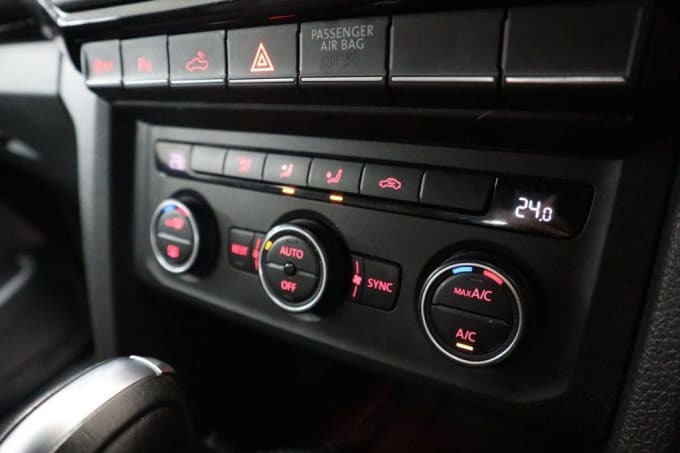 2025 Volkswagen Amarok