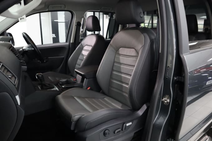 2025 Volkswagen Amarok
