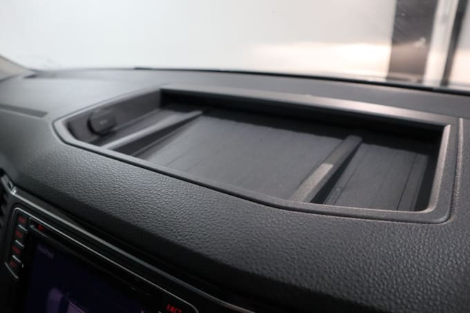 2025 Volkswagen Amarok