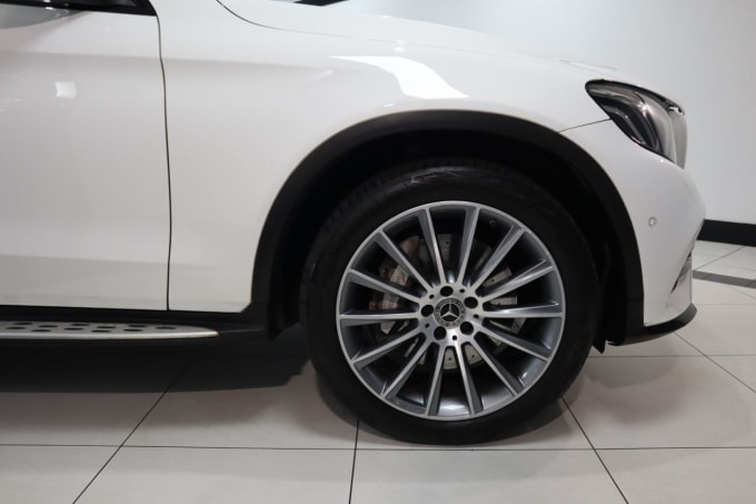 2025 Mercedes-benz Glc