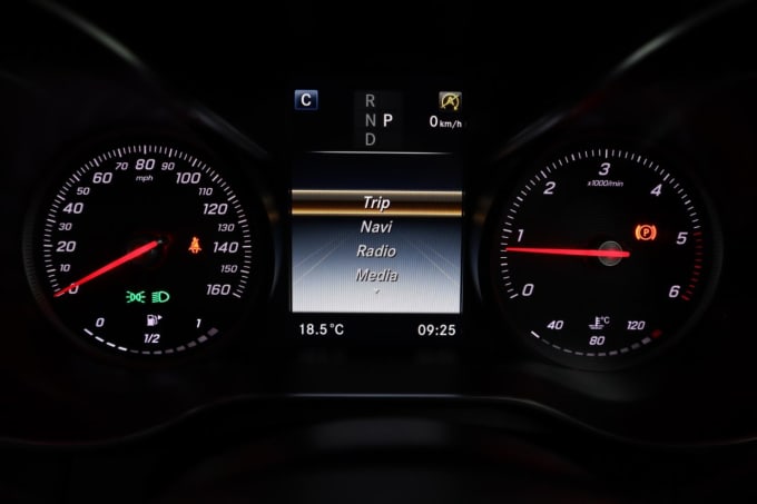 2025 Mercedes-benz Glc