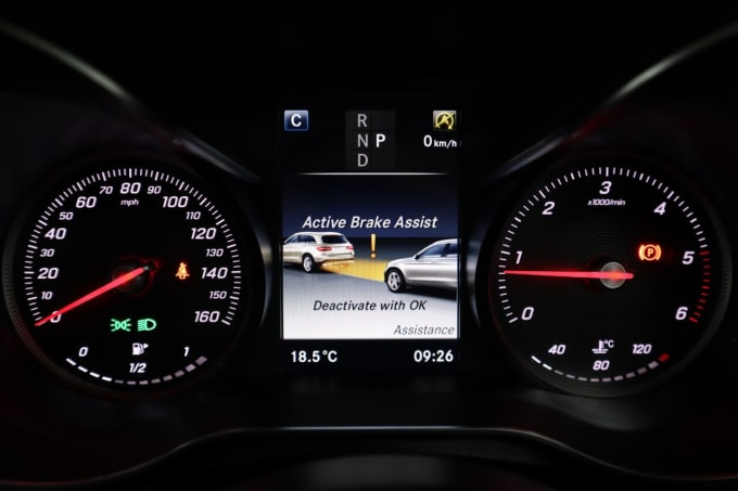 2025 Mercedes-benz Glc