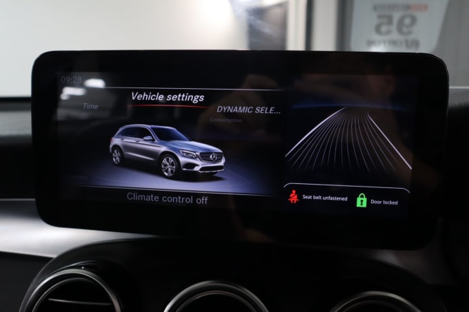 2025 Mercedes-benz Glc
