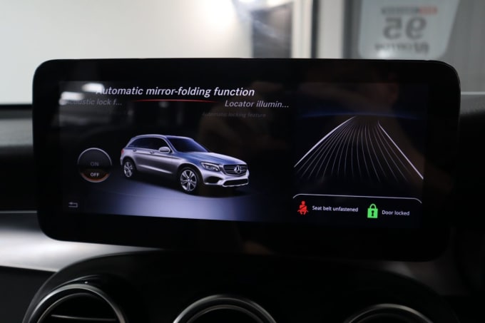 2025 Mercedes-benz Glc