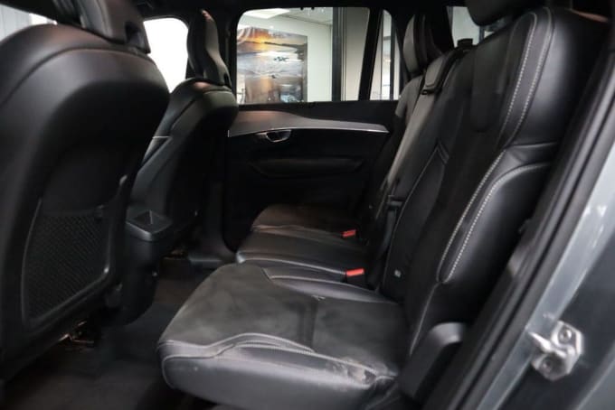 2025 Volvo Xc90