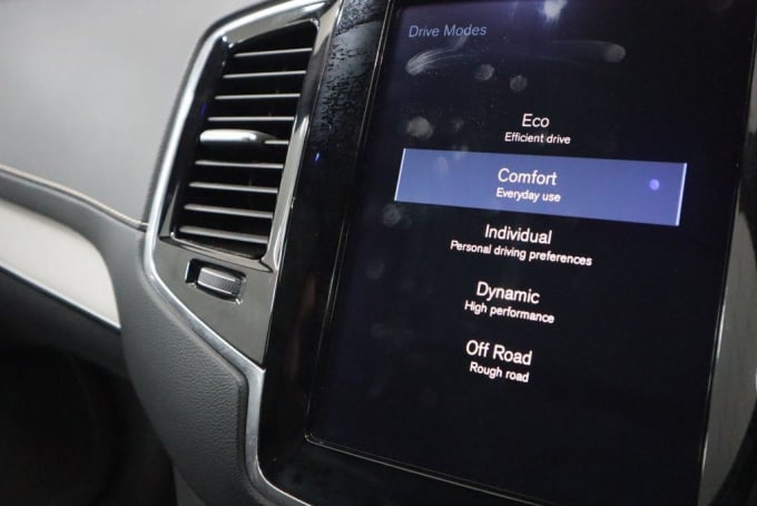 2025 Volvo Xc90
