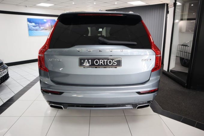 2025 Volvo Xc90