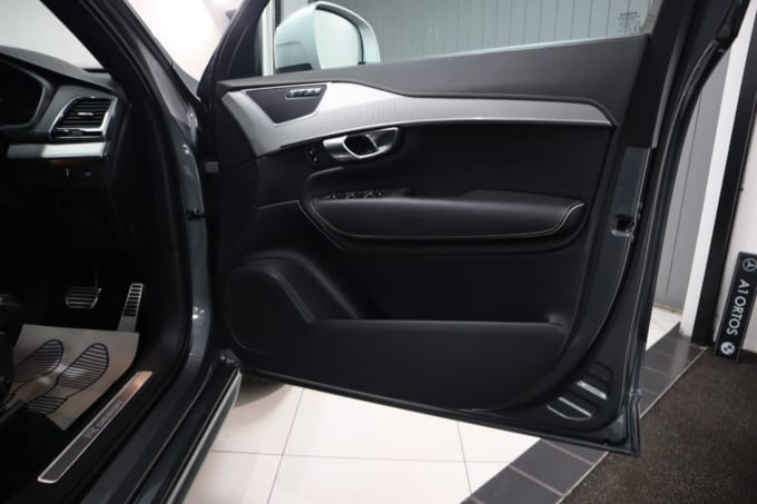 2025 Volvo Xc90