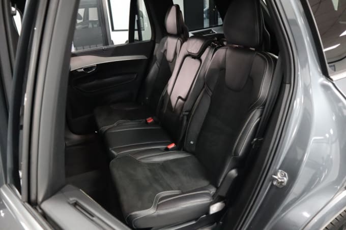 2025 Volvo Xc90