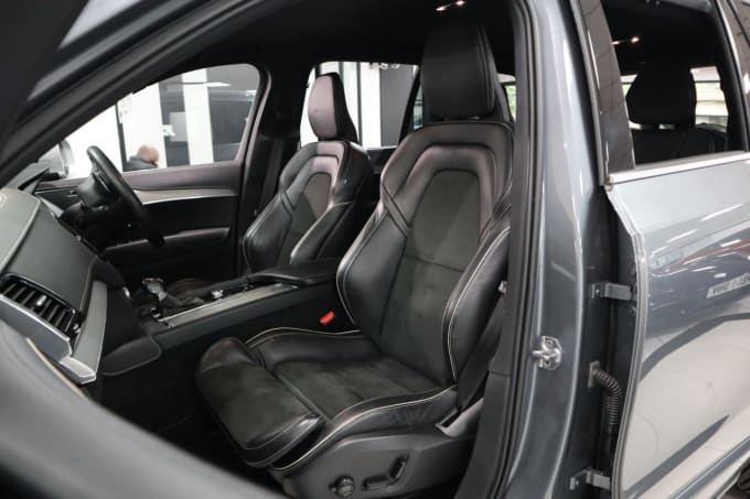 2025 Volvo Xc90