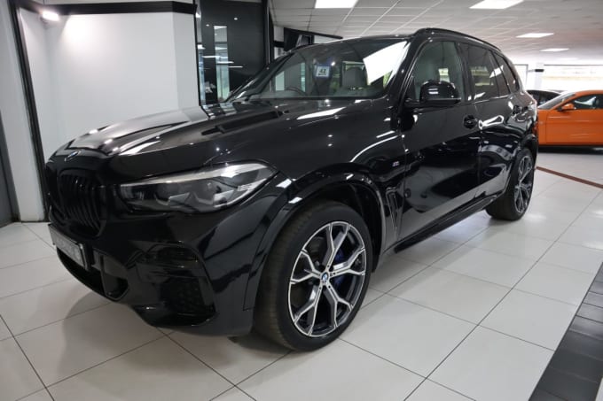 2025 BMW X5