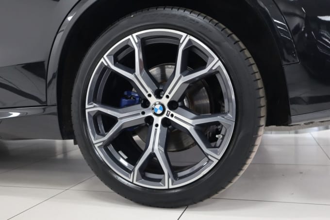 2025 BMW X5