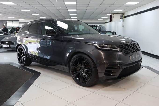 2025 Land Rover Range Rover Velar