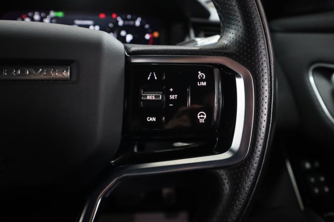 2025 Land Rover Range Rover Velar