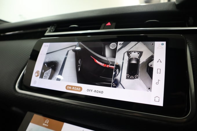 2025 Land Rover Range Rover Velar