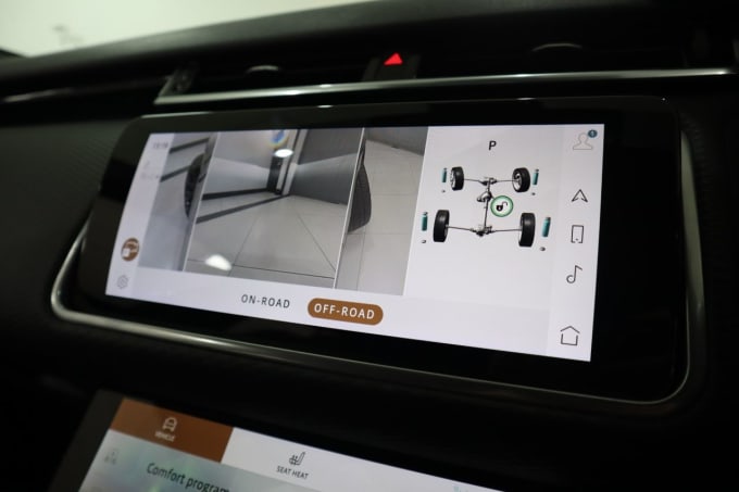 2025 Land Rover Range Rover Velar