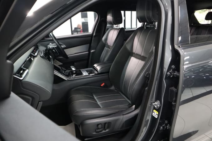 2025 Land Rover Range Rover Velar