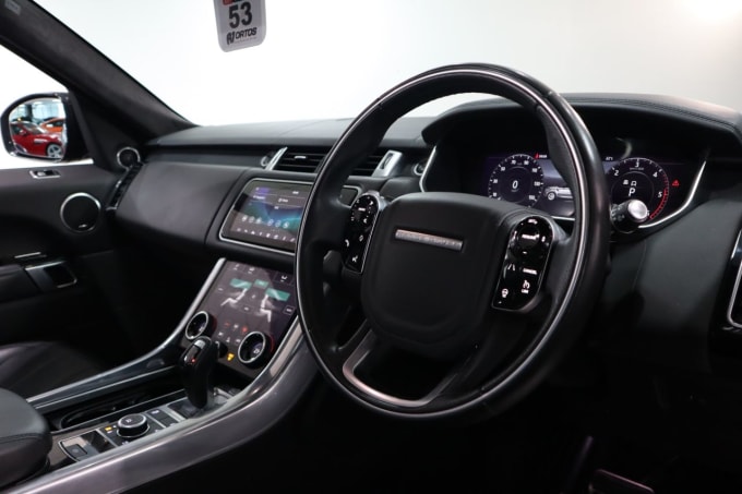 2025 Land Rover Range Rover Sport