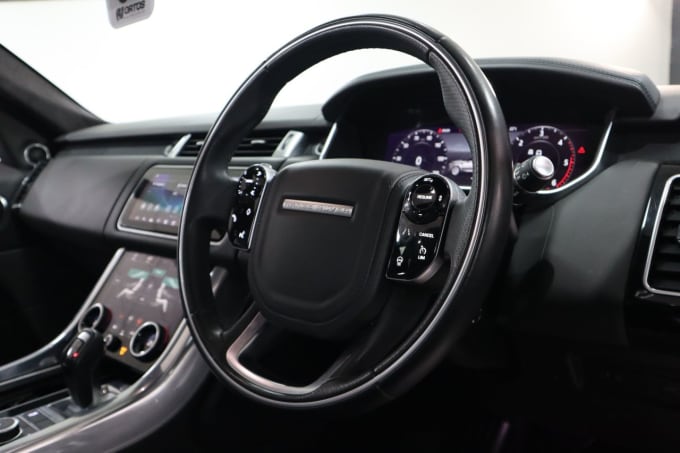 2025 Land Rover Range Rover Sport