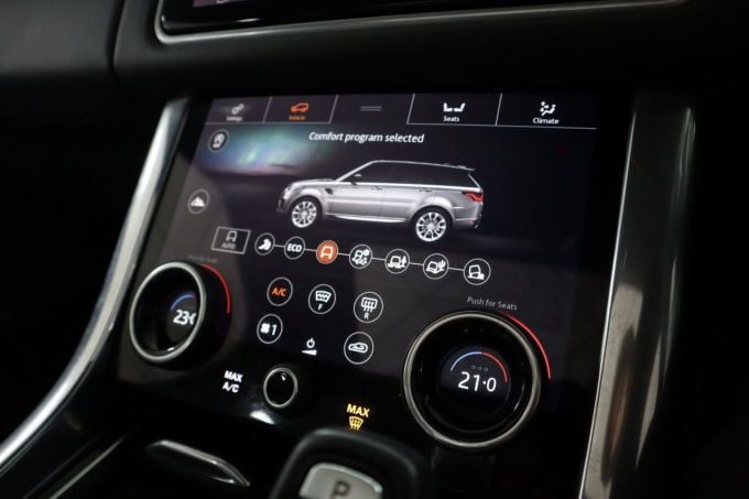 2025 Land Rover Range Rover Sport