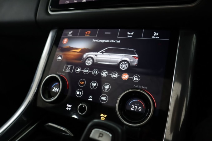 2025 Land Rover Range Rover Sport