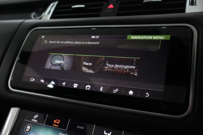 2025 Land Rover Range Rover Sport