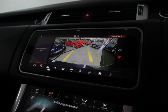 2025 Land Rover Range Rover Sport