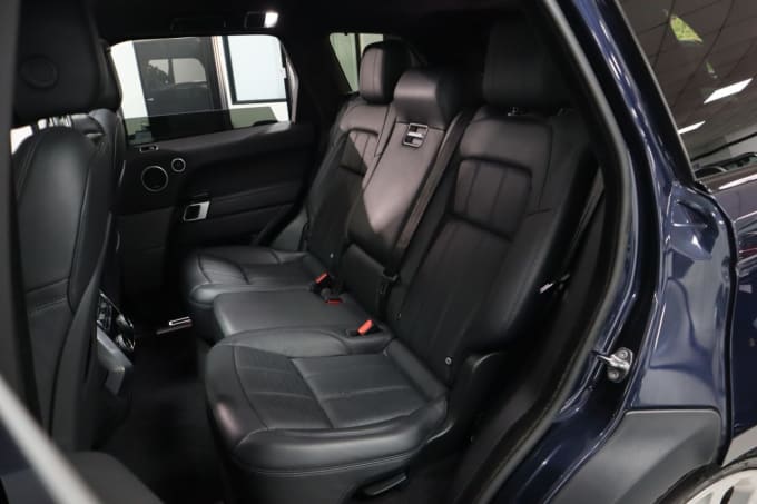 2025 Land Rover Range Rover Sport