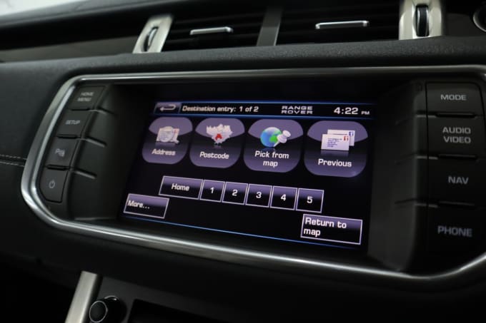 2025 Land Rover Range Rover Evoque