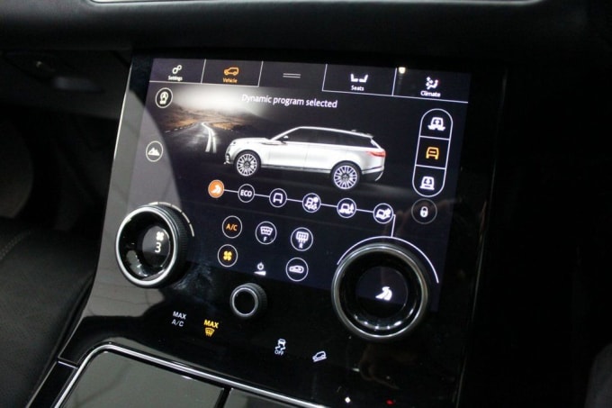 2025 Land Rover Range Rover Velar