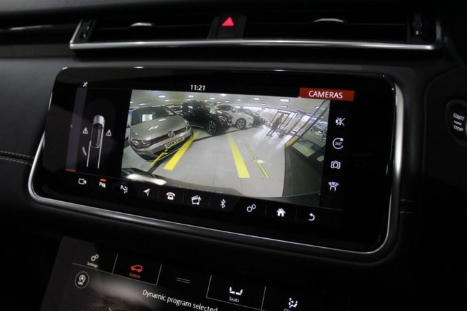 2025 Land Rover Range Rover Velar