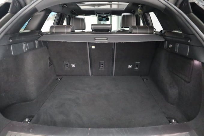 2025 Land Rover Range Rover Velar