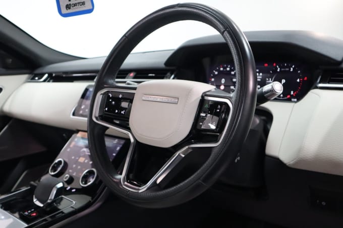 2025 Land Rover Range Rover Velar