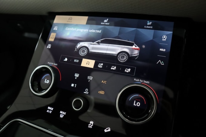2025 Land Rover Range Rover Velar