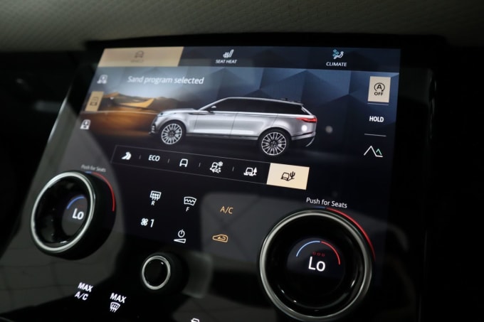 2025 Land Rover Range Rover Velar