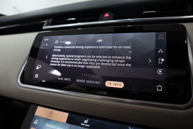 2025 Land Rover Range Rover Velar