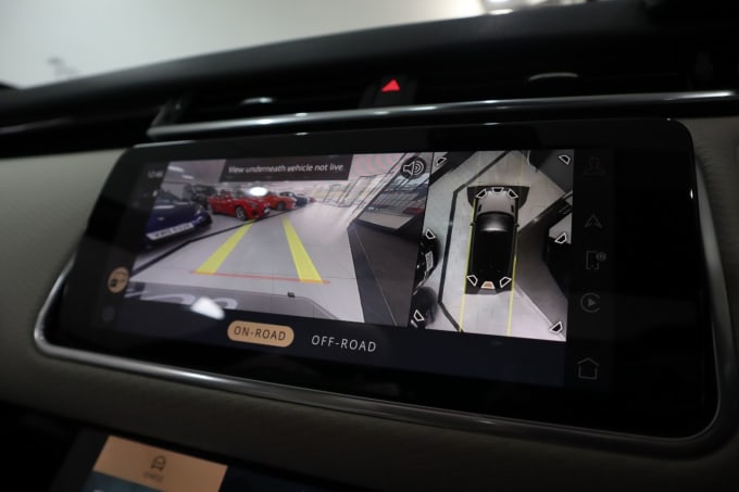 2025 Land Rover Range Rover Velar