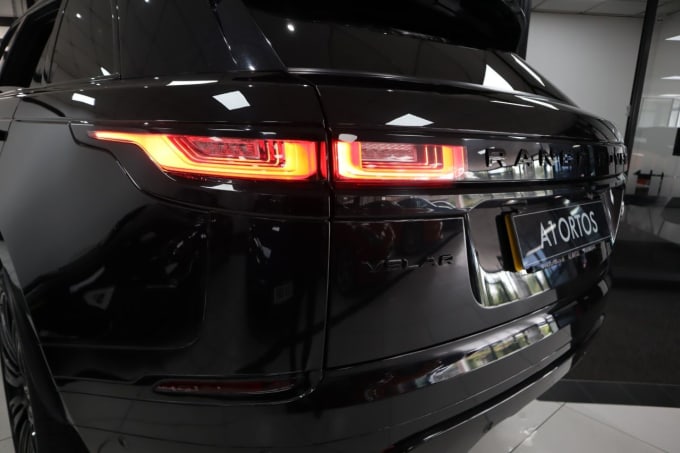 2025 Land Rover Range Rover Velar