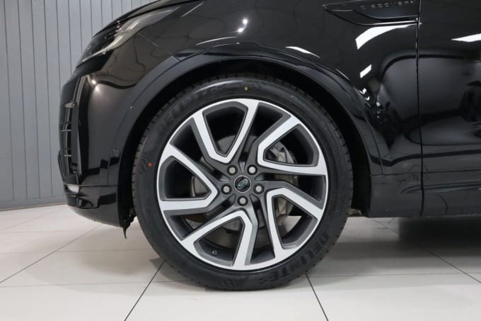 2025 Land Rover Discovery