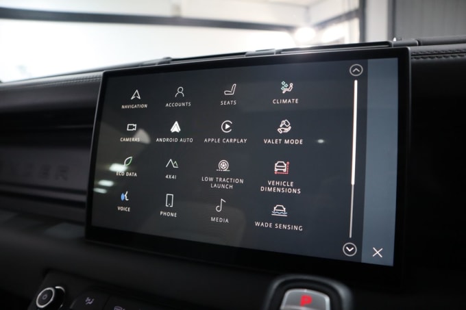 2025 Land Rover Defender