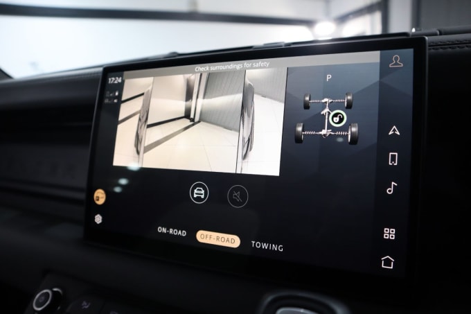 2025 Land Rover Defender