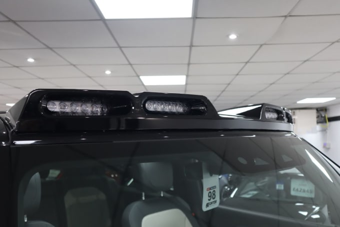 2025 Land Rover Defender