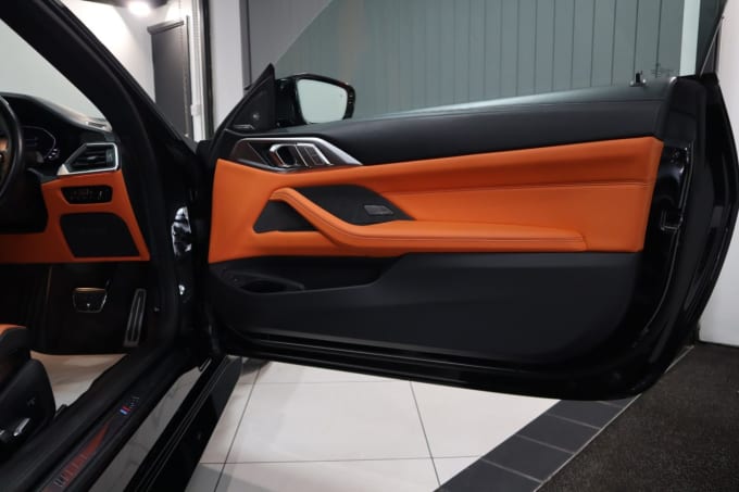 2025 BMW M4
