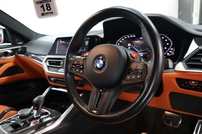 2025 BMW M4
