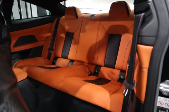2025 BMW M4
