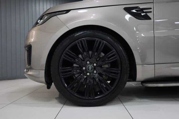 2025 Land Rover Range Rover Sport