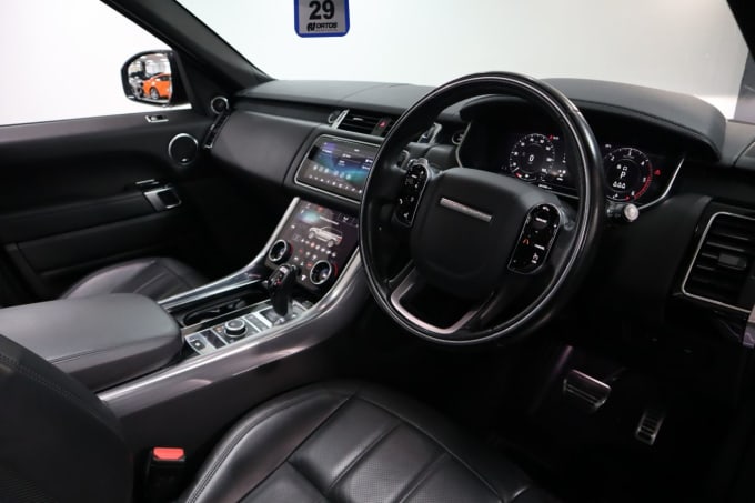 2025 Land Rover Range Rover Sport
