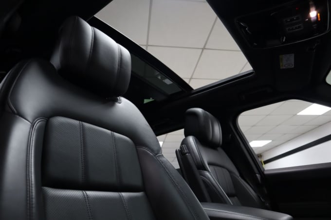2025 Land Rover Range Rover Sport