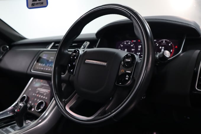 2025 Land Rover Range Rover Sport